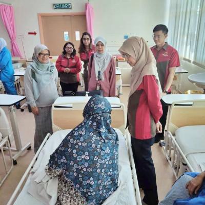 Kem Pembedahan Katarak 1